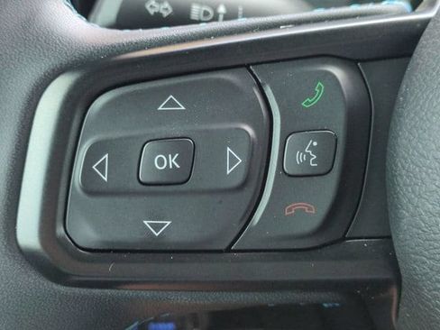 Used 2025 Jeep Wrangler Unlimited Rubicon 4xe AWD/4WD image 25