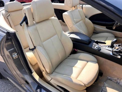 Used 2008 BMW 650i Convertible w/ Sport Pkg image 15