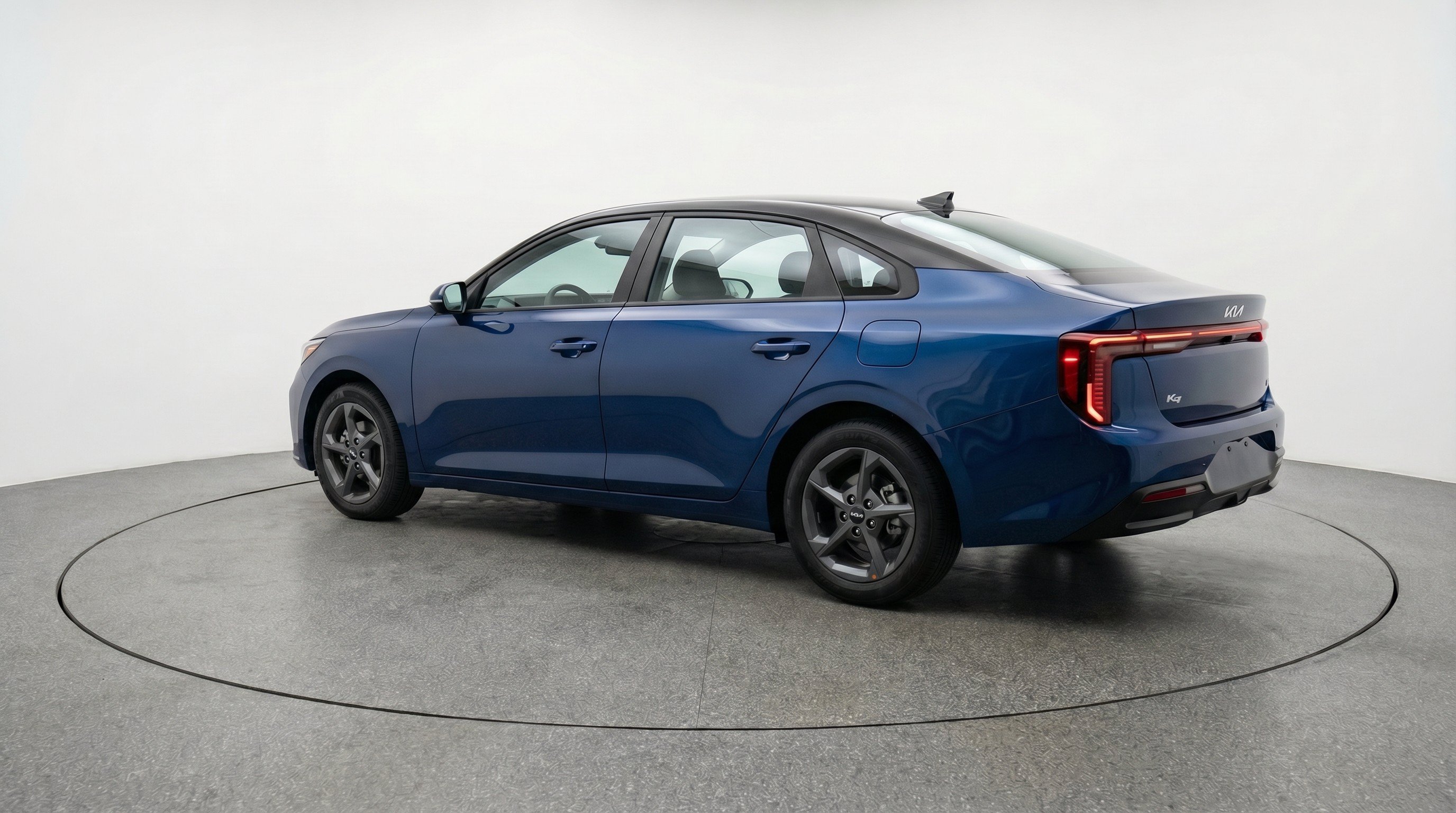 Used 2025 Kia K4 FWD image 6
