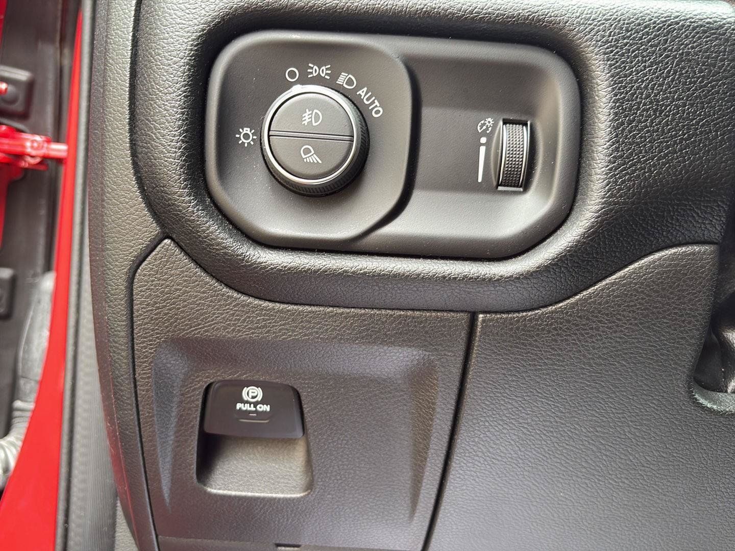 Used 2022 RAM 1500 Rebel AWD/4WD image 7