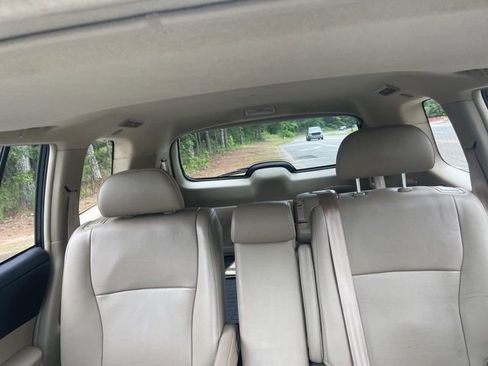 Used 2013 Toyota Highlander Limited FWD image 15