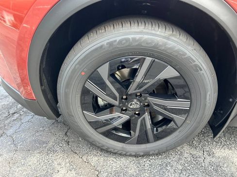 New 2026 Toyota C-HR AWD/4WD image 28