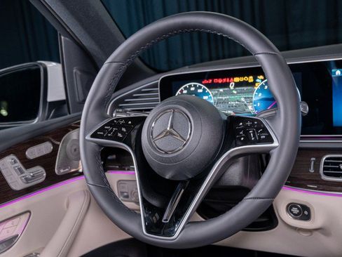 New 2026 Mercedes-Benz GLE 450 4MATIC image 16