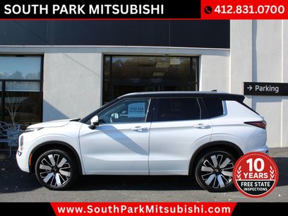 Used 2025 Mitsubishi Outlander SEL