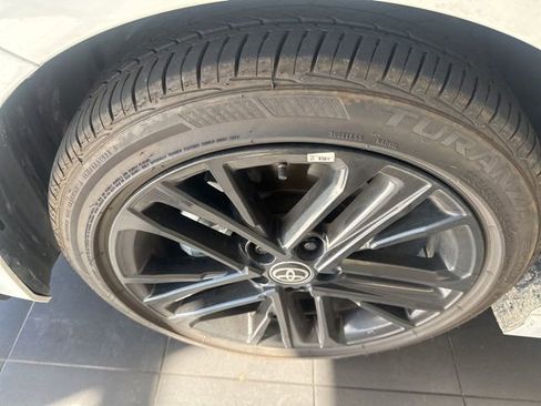 Used 2026 Toyota Camry SE w/ Convenience Package image 2