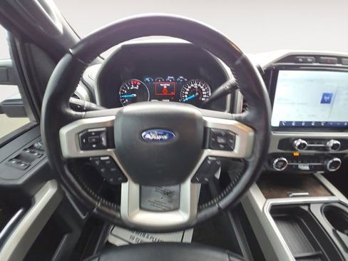 Used 2022 Ford F350 Lariat w/ Camper Package image 12