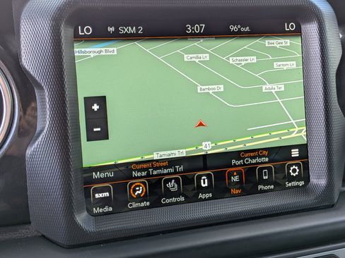 Used 2021 Jeep Wrangler Unlimited Rubicon w/ Trailer Tow Package image 35