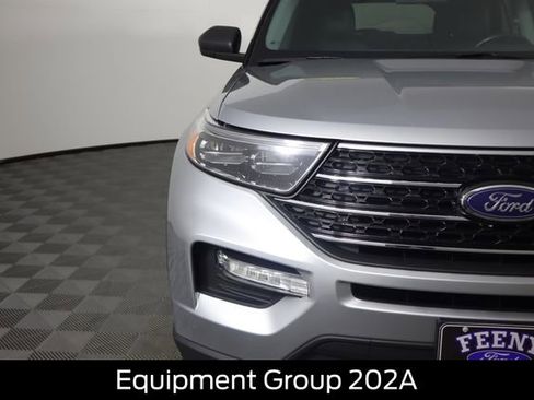 Certified 2020 Ford Explorer XLT w/ Equipment Group 202A AWD/4WD image 16