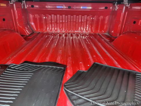 Certified 2019 Chevrolet Silverado 1500 Custom Trail Boss w/ Custom Convenience Package image 19