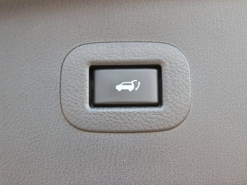 Certified 2023 INFINITI QX80 Sensory w/ Cargo Package AWD/4WD image 37