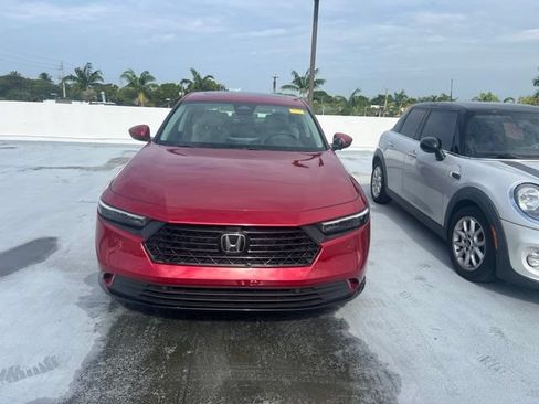 Used 2024 Honda Accord EX-L image 2