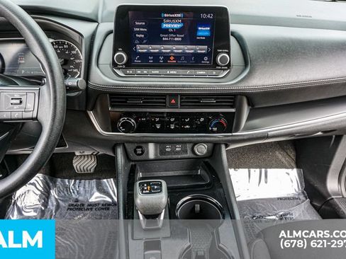 Used 2024 Nissan Rogue S AWD/4WD image 37