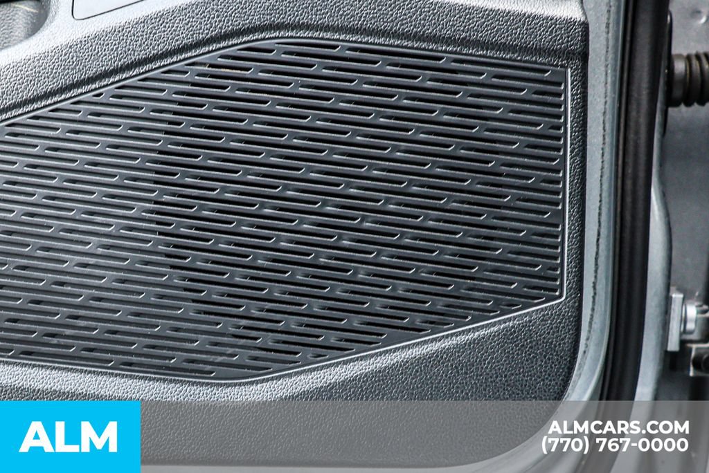 Used 2024 Volkswagen Jetta SE FWD image 45