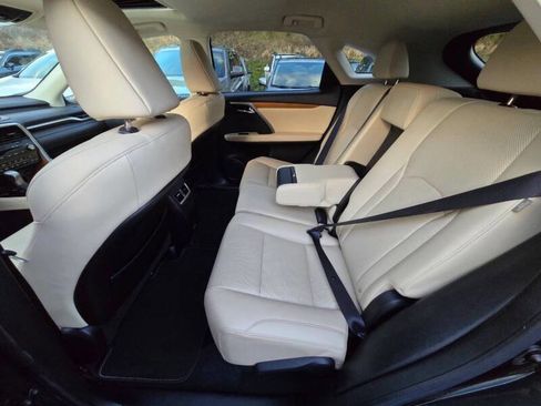 Used 2022 Lexus RX 450h Base AWD 4dr SUV w/ Premium Package image 13