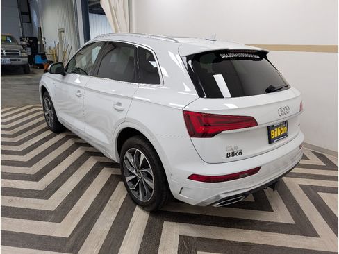 Used 2024 Audi Q5 2.0T Prestige image 25