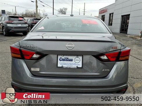 Certified 2024 Nissan Altima 2.5 SR w/ SR Premium Package image 8