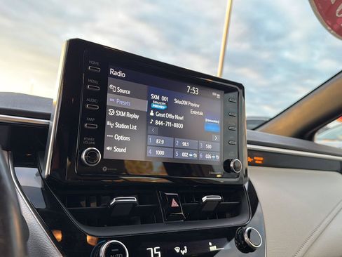 Certified 2021 Toyota Corolla SE image 21