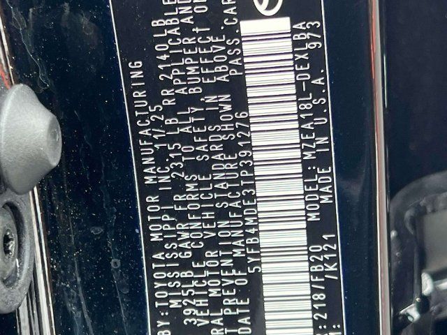 Used 2026 Toyota Corolla LE FWD image 36