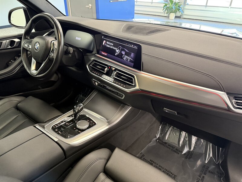 Used 2019 BMW X5 xDrive40i w/ Convenience Package AWD/4WD image 14