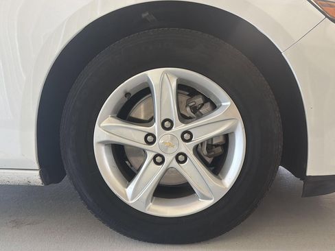 Used 2024 Chevrolet Malibu LT image 27