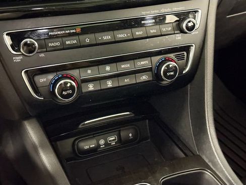 Used 2020 Kia Optima Premium image 35