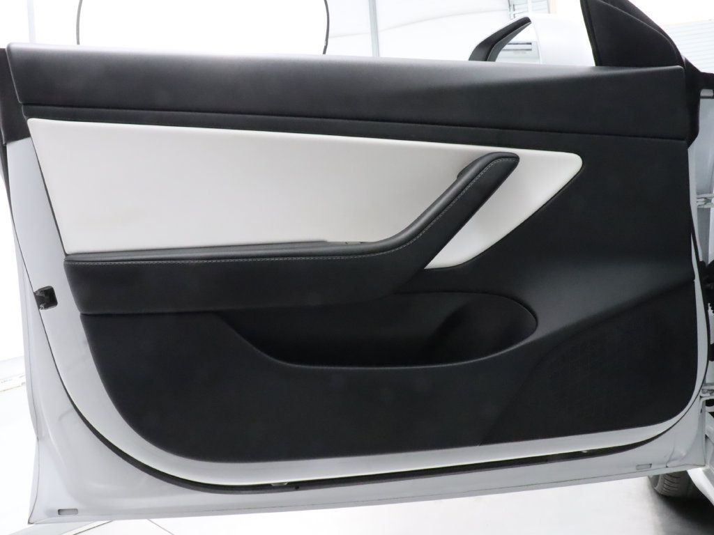 Used 2021 Tesla Model 3 Long Range AWD/4WD image 30