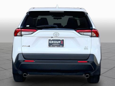 Used 2025 Toyota RAV4 LE FWD image 5