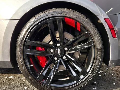 Used 2021 Chevrolet Camaro SS w/ Redline Edition image 7