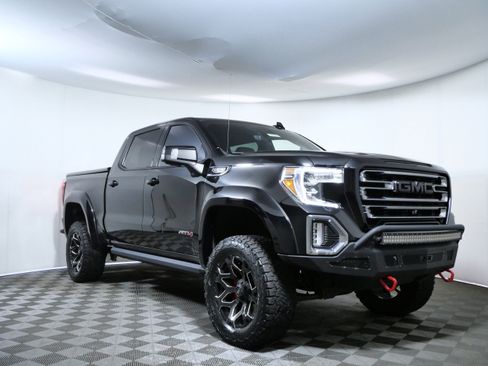 Used 2020 GMC Sierra 1500 AT4 w/ AT4 Premium Package AWD/4WD image 1