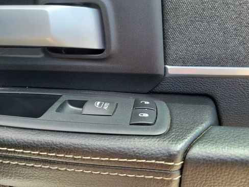 Used 2020 RAM 3500 Big Horn w/ Level 2 Equipment Group AWD/4WD image 32