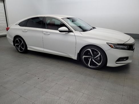 Used 2020 Honda Accord Sport image 11