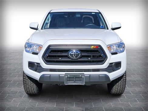 Used 2023 Toyota Tacoma SR image 2