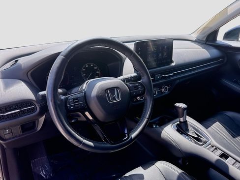 Used 2024 Honda HR-V EX-L image 9