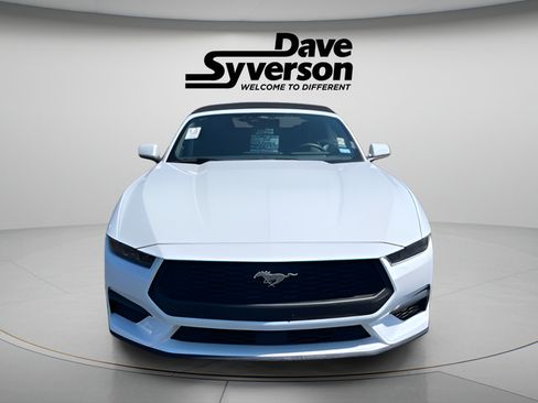 Used 2026 Ford Mustang Premium RWD image 2