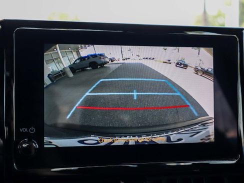 Used 2025 Toyota Corolla SE FWD image 28