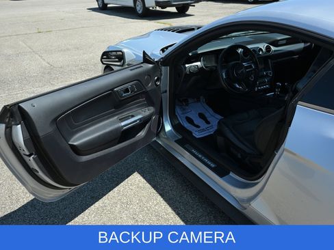Used 2018 Ford Mustang GT Premium w/ Performance Package - Level 2 RWD image 17