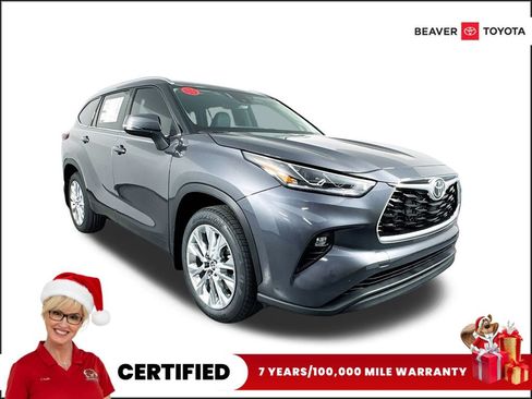 Used 2025 Toyota Highlander Limited image 1