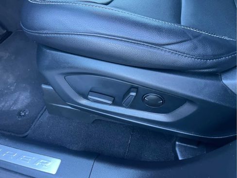 Used 2021 Ford Explorer Limited w/ Equipment Group 301A image 34