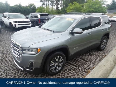 Used 2023 GMC Acadia SLT w/ Technology Package FWD image 3