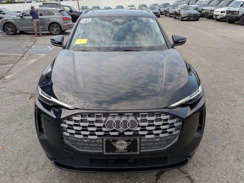 Used 2025 Audi Q5 Premium Plus AWD/4WD image 3