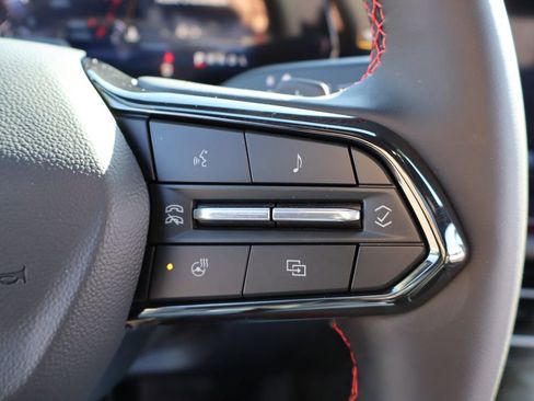 New 2026 Chevrolet Traverse RS w/ LPO, Floor Liner Package image 17