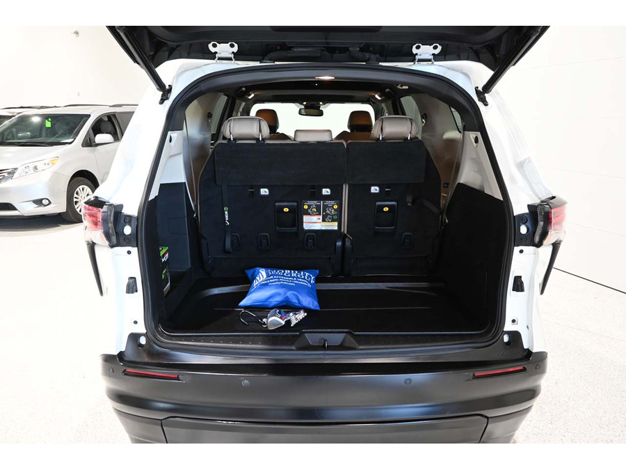 Used 2021 Toyota Sienna XLE AWD/4WD image 26