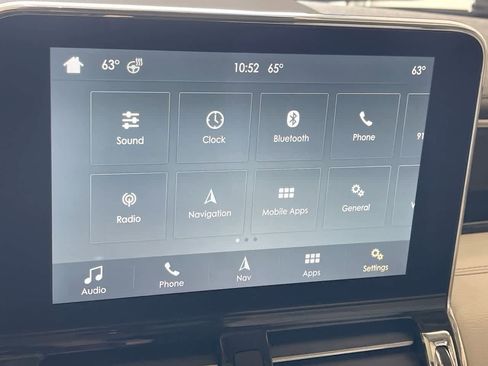 Used 2019 Lincoln Navigator L Reserve AWD/4WD image 16