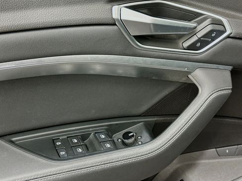Used 2021 Audi e-tron Premium w/ Black Optic Package image 15