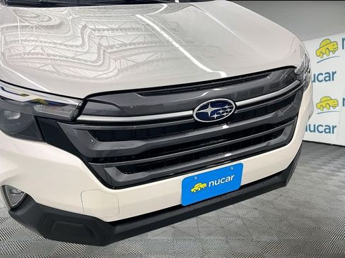Used 2025 Subaru Forester Premium AWD/4WD image 29