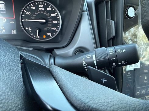 New 2026 Subaru Crosstrek 2.0i Premium image 34