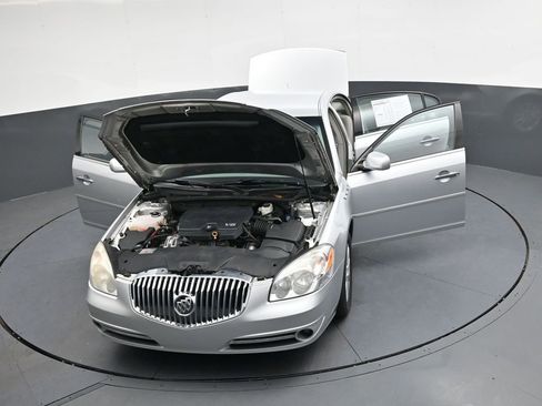 Used 2011 Buick Lucerne CXL w/ Driver Confidence Package image 41