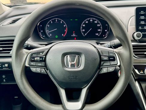 Used 2019 Honda Accord LX image 16