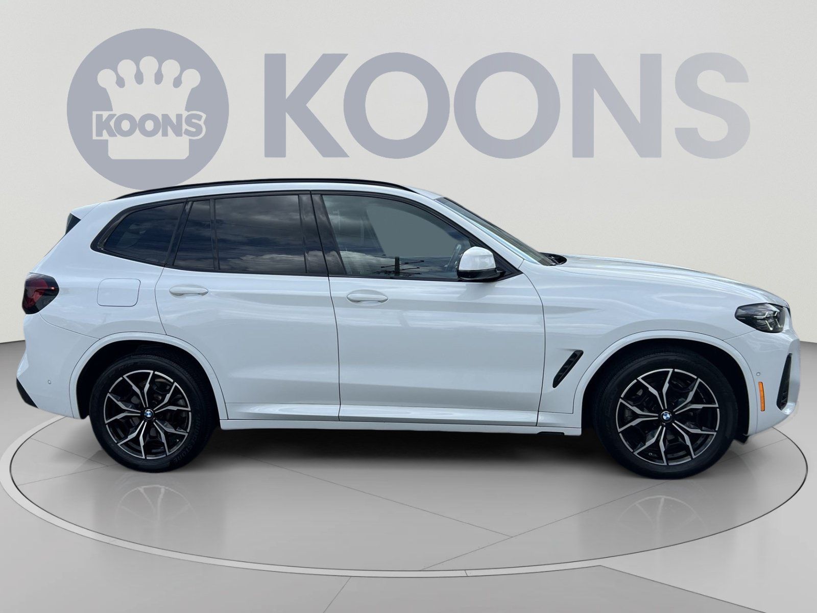 Used 2024 BMW X3 xDrive30i w/ Premium Package AWD/4WD image 8