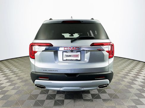 Used 2023 GMC Acadia SLE w/ Driver Convenience Package image 10